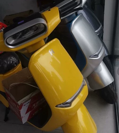 哈啰棒途 E6E7E10E13D30D81...