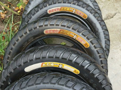 包邮朝阳大力神3.00-10四层真空胎电动...