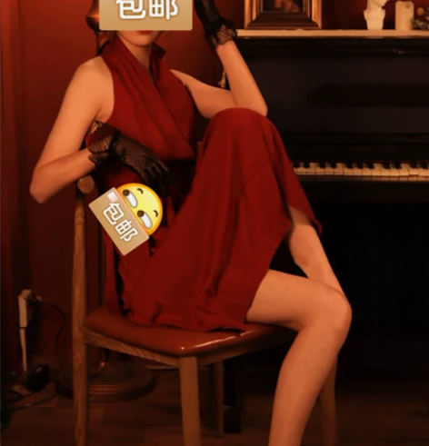 港风红裙子 挂脖红裙子 复古 港风 自拍馆...