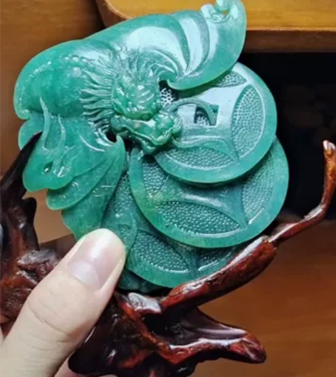 全新全品大师级孤品玉雕作品～～玉质上乘，雕...