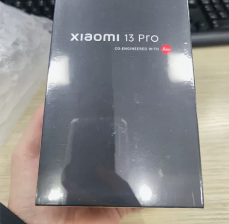 小米13Pro，12+512顶配，6200...