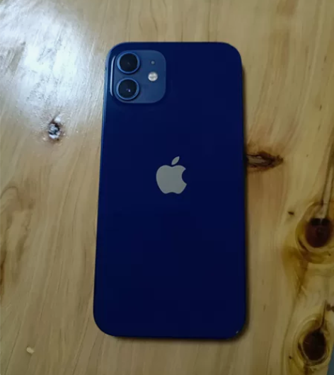 出售个人自用苹果12国行双卡无锁，256内...