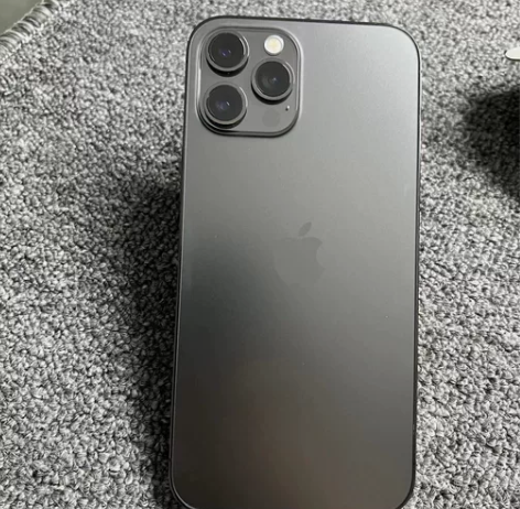 95新 苹果12pro 128G 美版无锁...