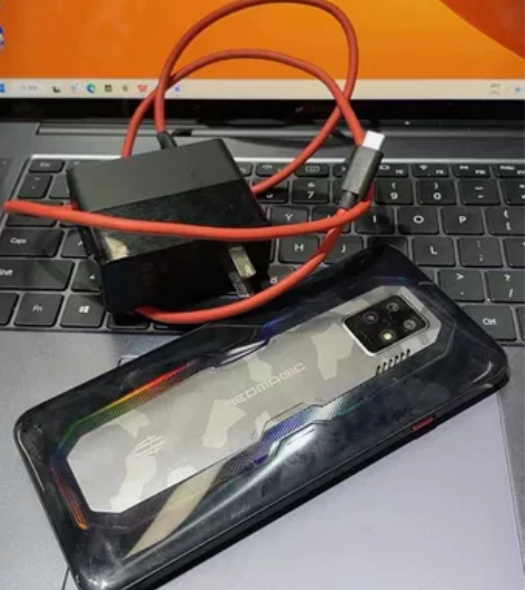 努比亚红魔7spro 12+256 成色9...