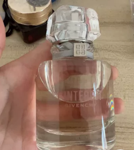 纪梵希心无禁忌香水50ml,,一年前线下购...