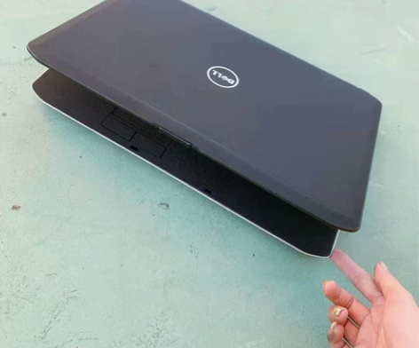 诚心低价转让 i7戴尔笔记本电脑 功能可正...