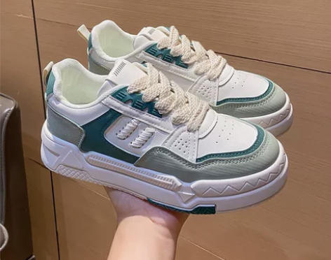 小白鞋女2022秋季新款韩版百搭女学生厚底...