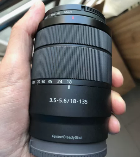 长期出售索尼E口18-135和18-105...