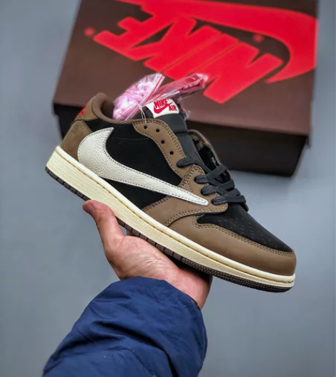 耐克/NIKE TS联名低帮倒钩 尖端外...