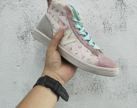 新百伦板鞋，39码，橡胶底，拼接翻毛皮，粉...