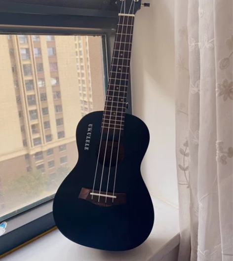 全新尤克里里，买就送包 感兴趣的话点“我想...