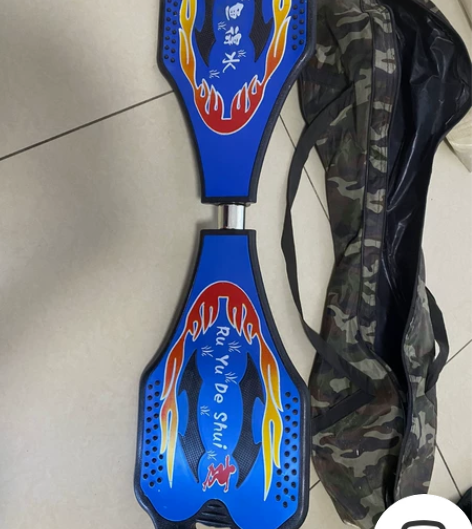 蛇形滑板 感兴趣的话点“我想要”和我私聊吧...