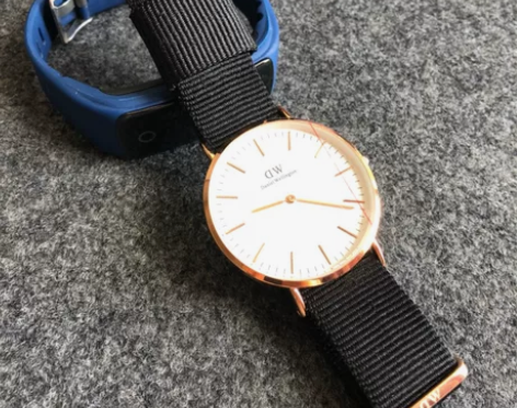 工作室现货代发｜DW手表 统一价：159米...