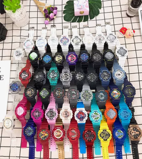 卡西欧GA110 ,盒子吊牌都在,几乎全新...
