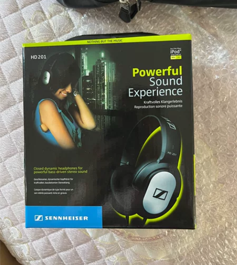 森海塞尔耳机 全新未使用过，多年前送的礼物...