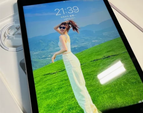 带笔急出iPad 2021款平板电脑，iP...