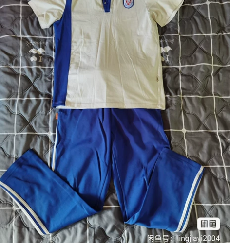 天津九十六高中校服 孩子毕业了二手闲置7成...