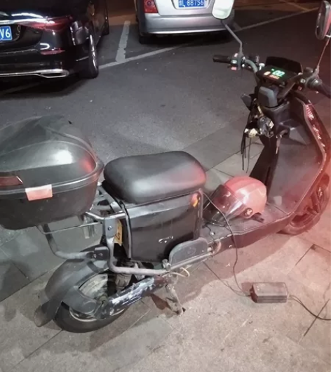 新国标电动车。真空大轮胎，车况很好义乌自提...