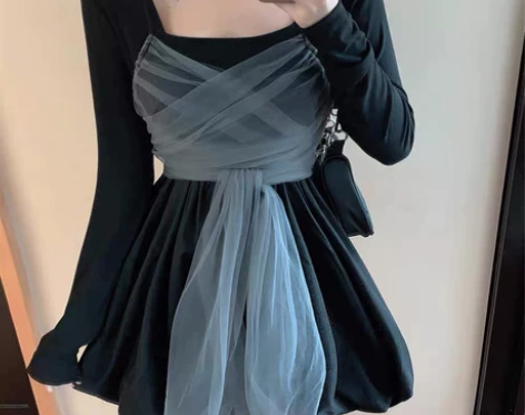 网纱拼接小黑裙女蓬蓬裙 好像带吊牌便宜出￥...