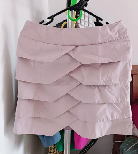 快过年了，太多衣服了，清衣柜，豆沙色中裙，...