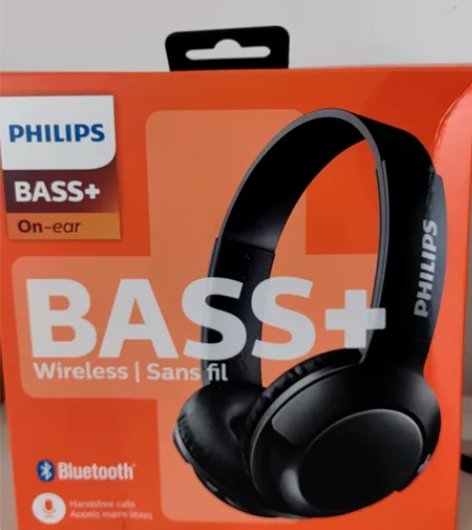 飞利浦耳机 50包邮 9.9新 感兴趣的话...