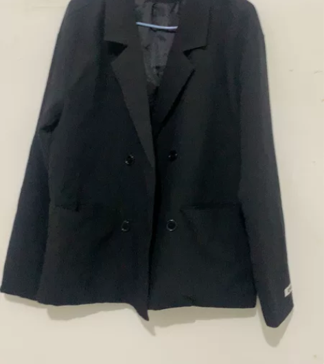 男士薄款韩版时尚纯黑色西服外套 轻微磨损没...