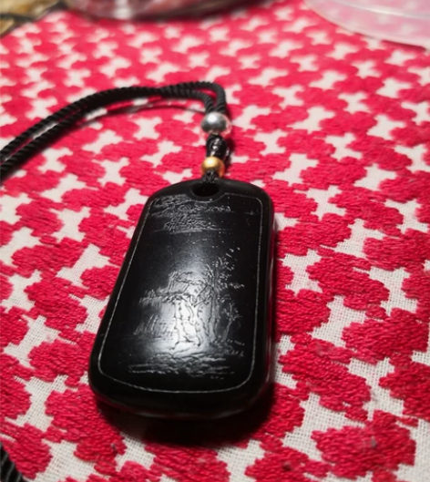 塔青阴刻玉雕,古味山水作品。细节韵味都细心...