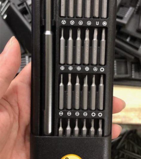 工厂直销 24合一螺丝刀套装手机玩具电脑D...