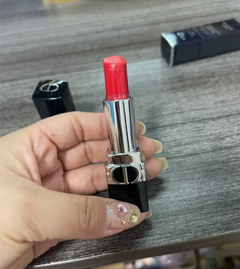 Dior口红080，滋润款，余量如图，还有...