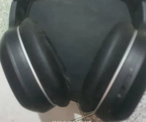 漫步者耳机低价出售，完好无损，有蓝牙，音质...