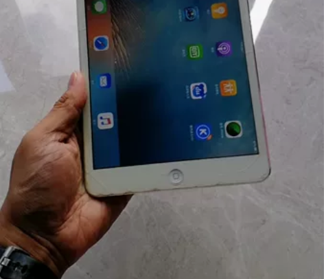 iPad mini1苹果平板电脑，机器成色...