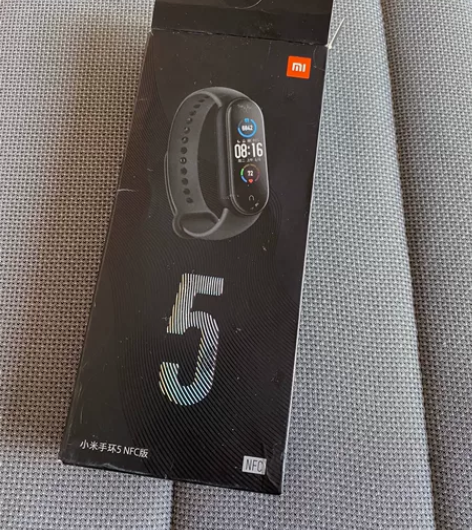 小米手环5nfc版,用了也就一周就闲置了 ...