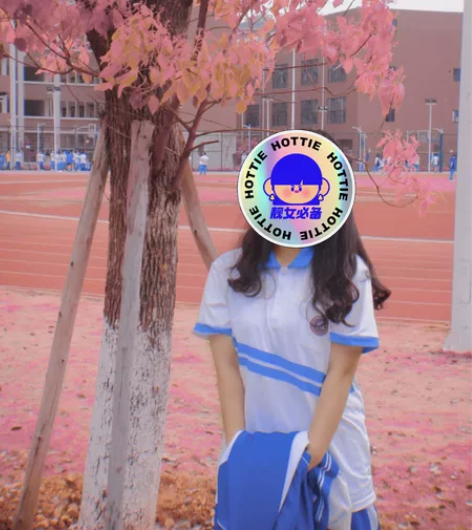 八成新毕业高中女生校服，码数170夏装校服...