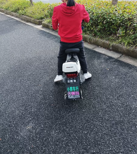 因回家现出售一辆电动车 感兴趣的话点“我想...