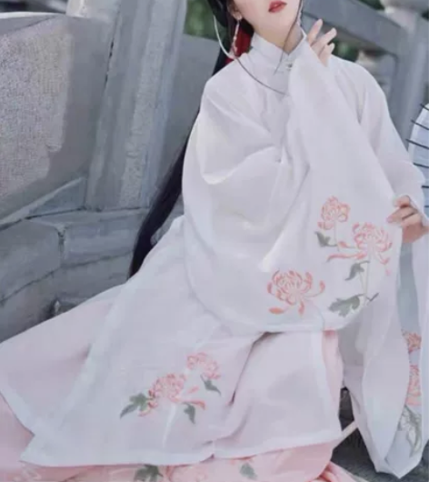 花朝记月夕大袖衫M码 衣服在学校，人回家了...