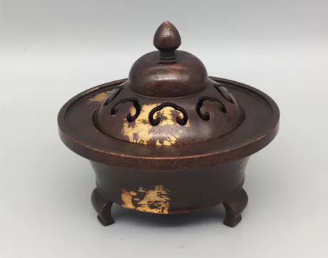 铜鎏金如意圆盘熏香炉,工艺精湛 ,包浆醇厚...