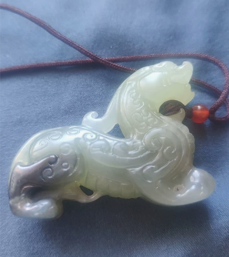 实体店不做了清仓。假一赔命，和田玉湖水绿古...