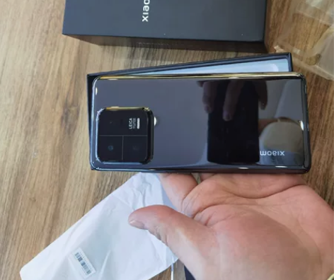 小米13pro配置12+256 充新