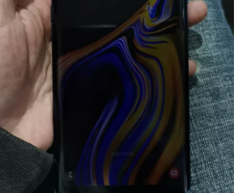 三星note9 8+512三星屏幕，外小爆...