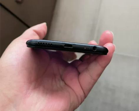 vivo Y97 触摸失灵 其他功能好 感...