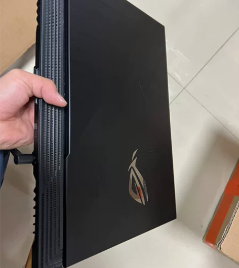 华硕ROG 魔霸4新锐 1660ti游戏本...