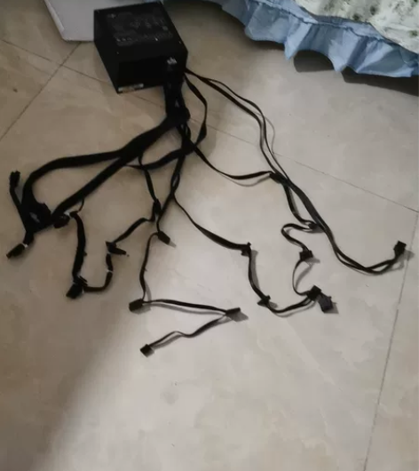 军威750W额定全模组电源 自用军威750...