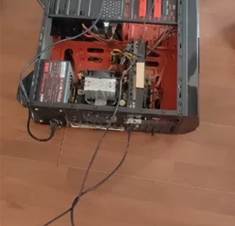 出机箱 游戏机箱大机箱atx机箱明显使用痕...