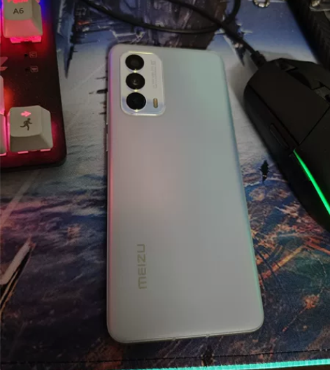 魅族18s。京东购入自用一手。换机了。8/128。屏幕完好。...