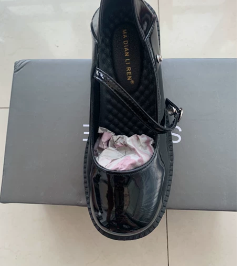 漆皮单鞋女2022新款厚底英伦小皮鞋jk日...