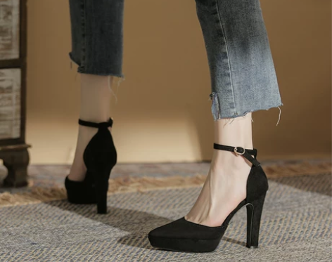 秋季女鞋2019新款一字带高跟鞋女防水台粗...