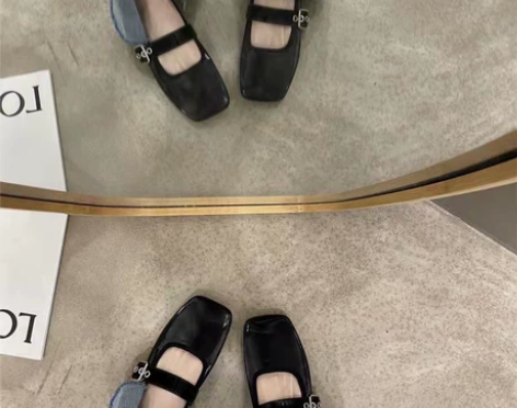玛丽珍鞋，浅口软底仙女平跟女鞋，穿过两次，...