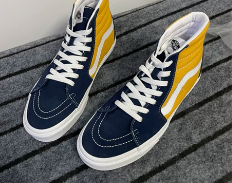 vans断码，尺码42 正品全新保真 无鞋...