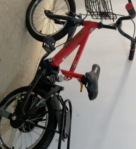 凤凰全新16寸儿童自行车 感兴趣的话点“我...