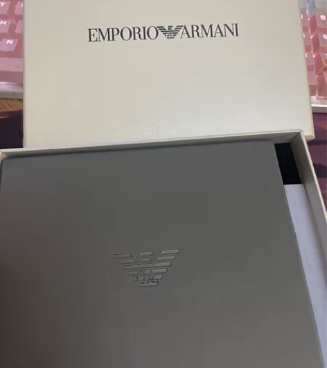 阿玛尼袖扣 银色全新 春熙路买的套盒 手表...